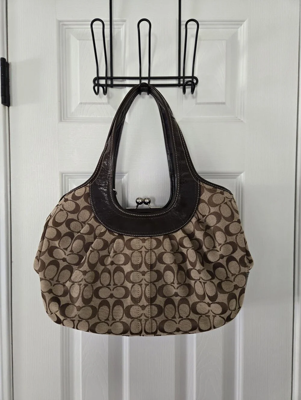 Coach Ergo Signature Pleated Frame Kisslock Handbag EUC